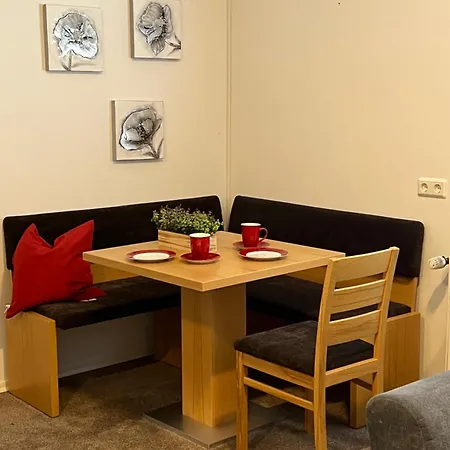 Gemuetliche In Kevelaer, Monteurswohnung Naehe Flughafen Weeze