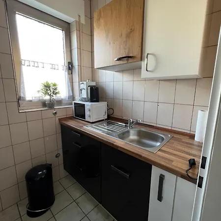 Apartment Gemuetliche In Kevelaer, Monteurswohnung Naehe Flughafen Weeze *